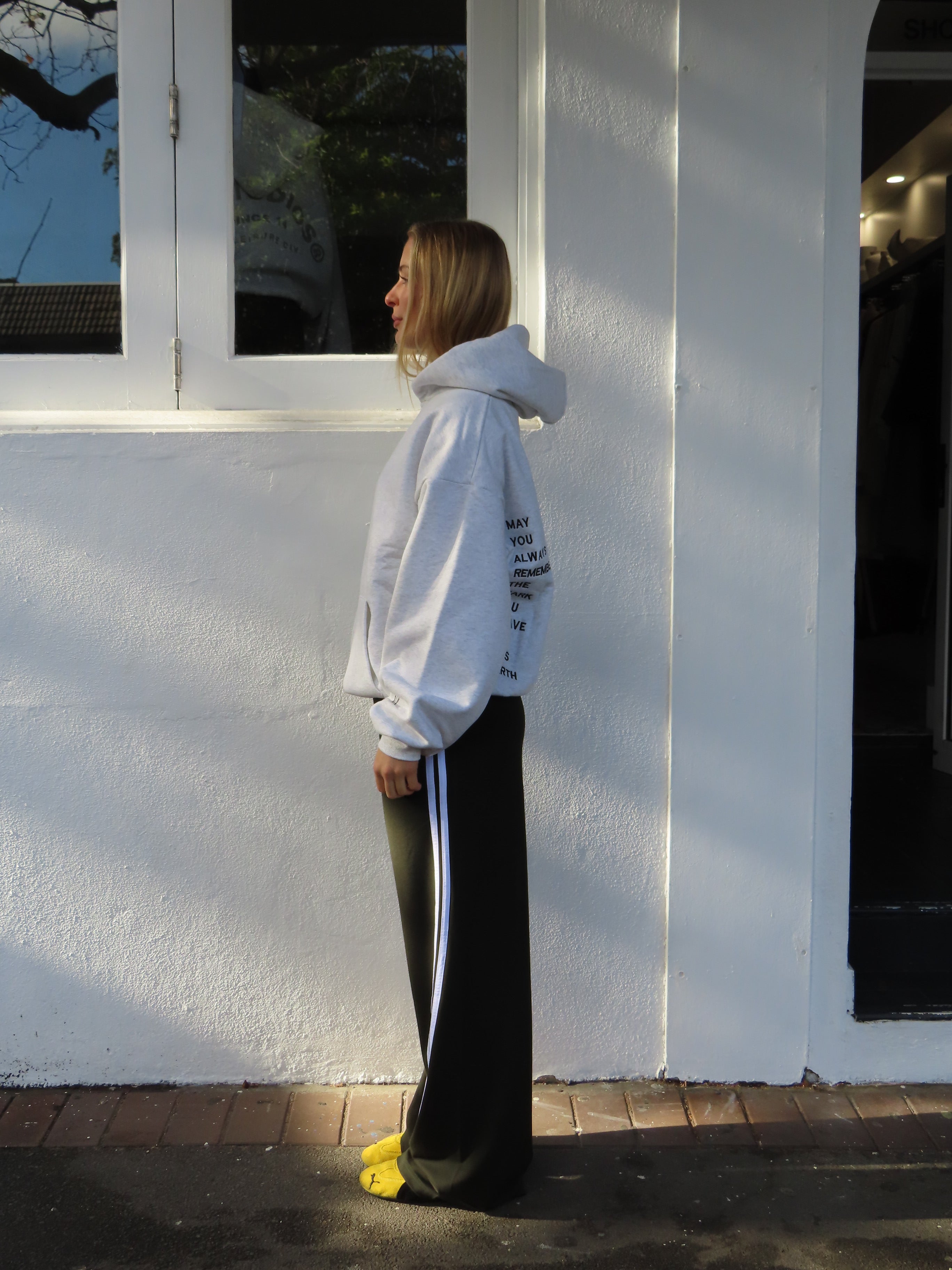 THE MAY SIGNATURE HOODIE - GREY