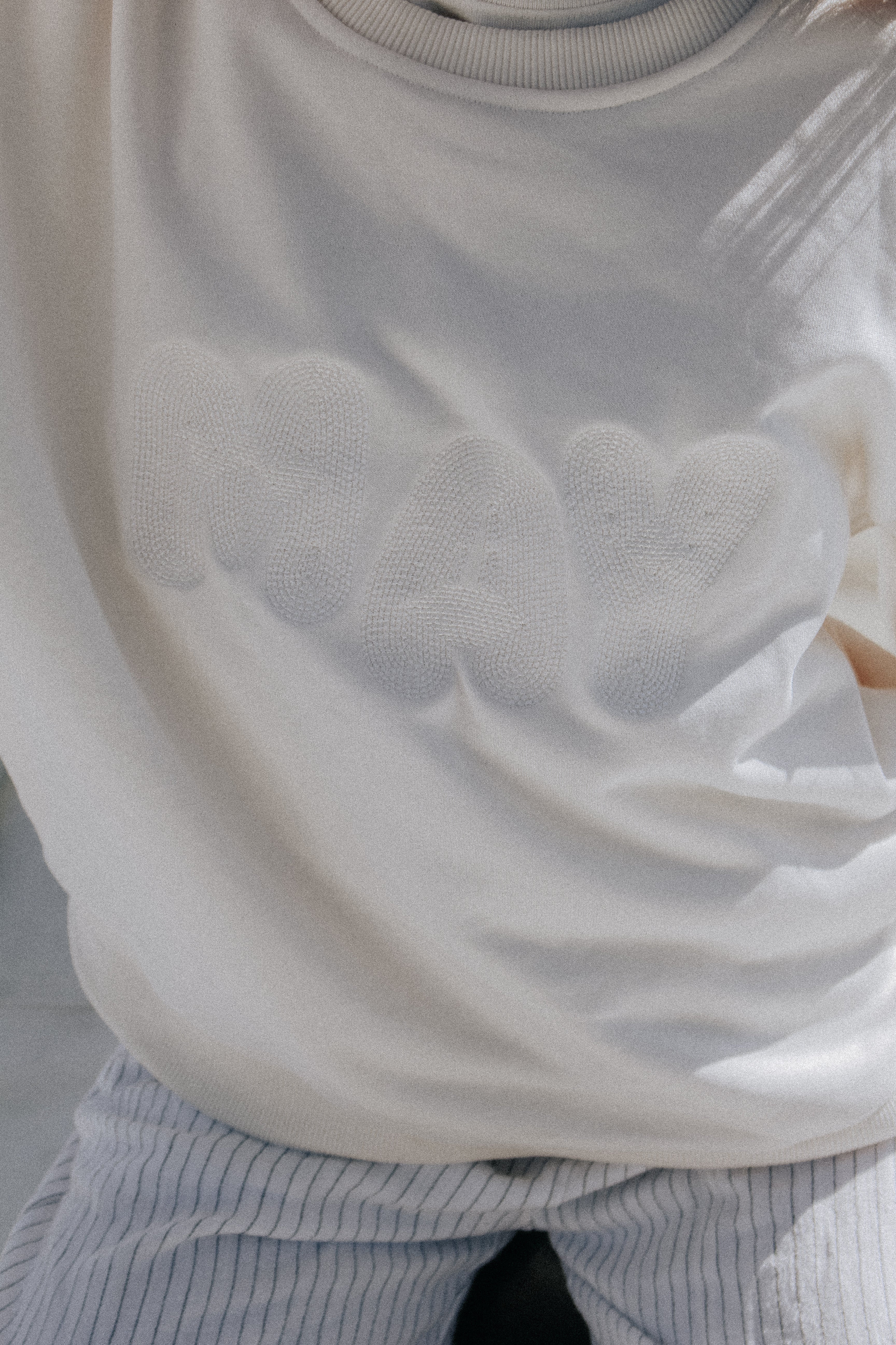 WHITSUNDAY SWEAT