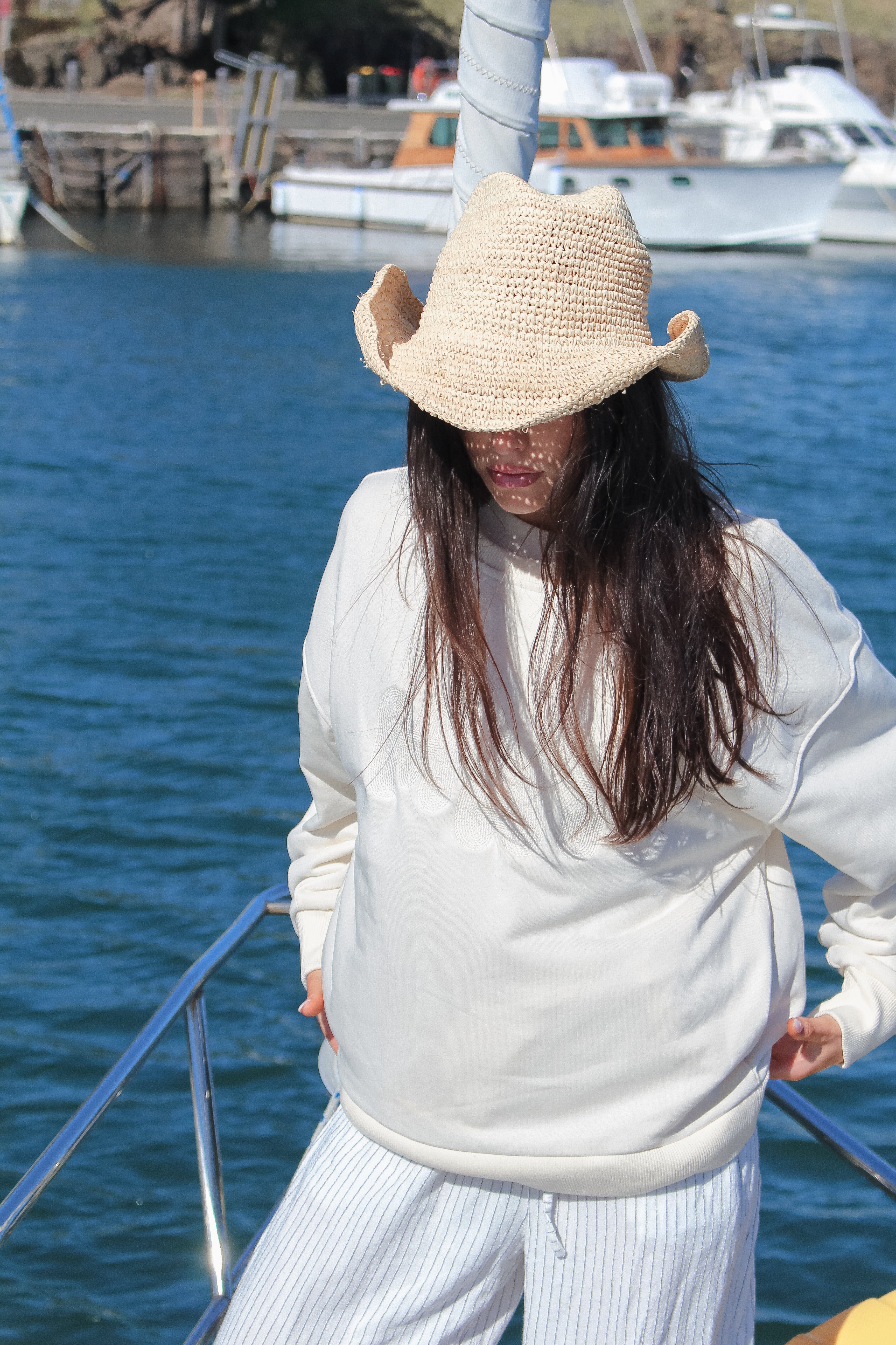 WHITSUNDAY SWEAT