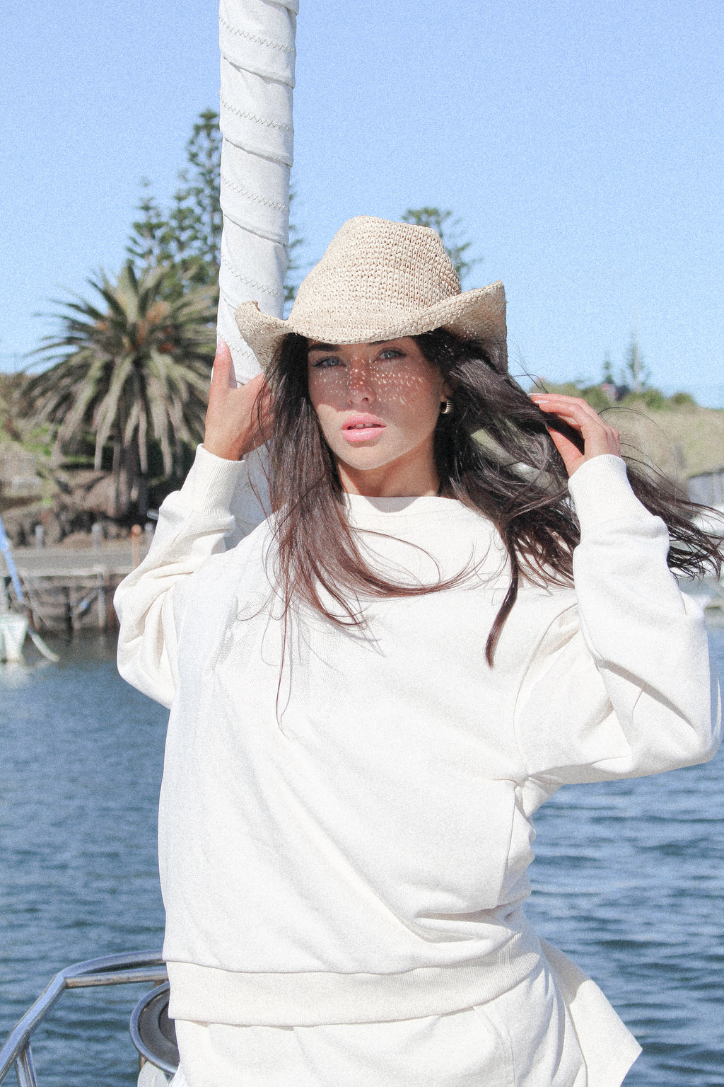 WHITSUNDAY SWEAT