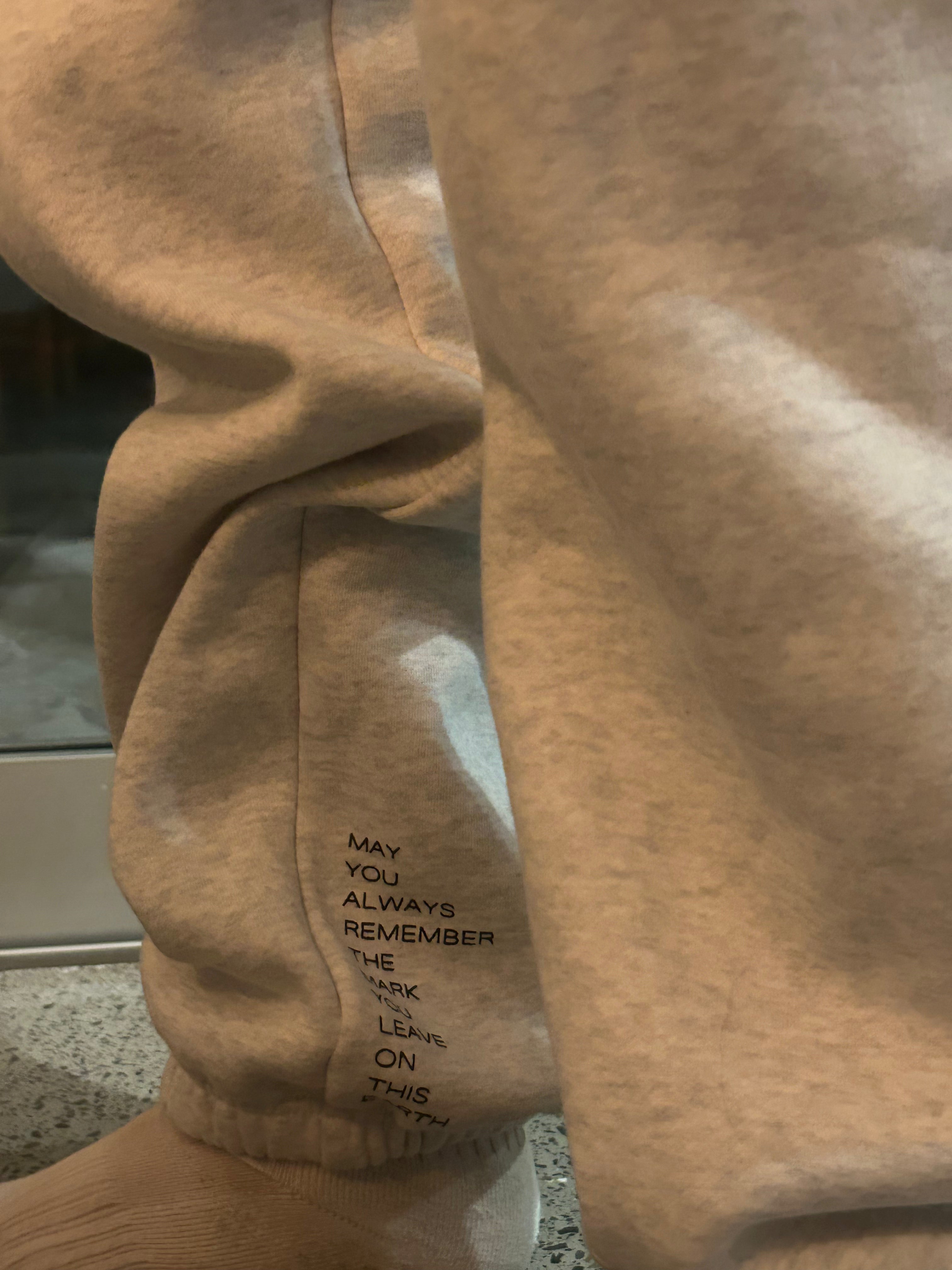 THE CLASSIC TRACK PANTS